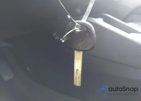 2020 Kia Rio Lx z USA, uszkodzony, nr VIN 3KPA24AD1LE339370